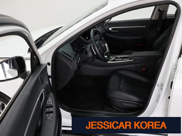 2022 Hyundai Sonata (DN8) - Thumbnail 13
