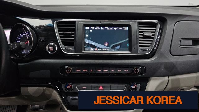 2019 Kia The New Carnival - Thumbnail 11