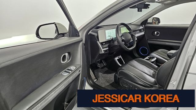 2022 Hyundai Ioniq 5 - Thumbnail 3