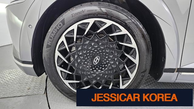 2022 Hyundai Ioniq 5 - Thumbnail 7