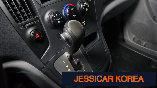 2014 Hyundai Grand Starex - Thumbnail 14