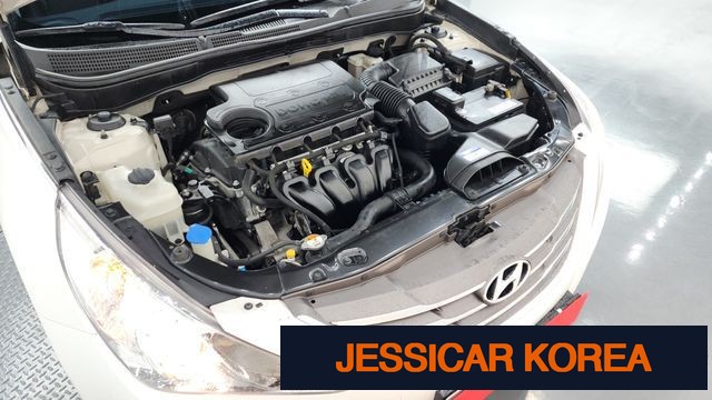 2012 Hyundai YF Sonata - Thumbnail 10