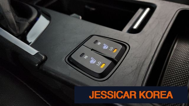 2012 Hyundai YF Sonata - Thumbnail 11