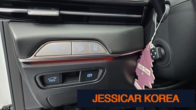 2024 Genesis GV80 - Thumbnail 2