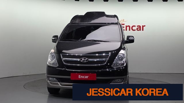 2015 Hyundai Grand Starex - Thumbnail 3