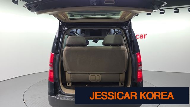 2015 Hyundai Grand Starex - Thumbnail 10