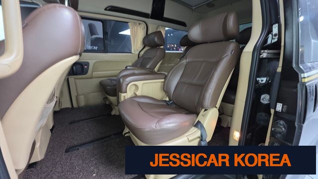 2015 Hyundai Grand Starex - Thumbnail 13