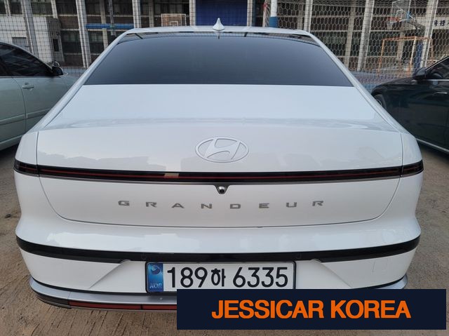 2026 Hyundai Grandeur (GN7) - Thumbnail 2