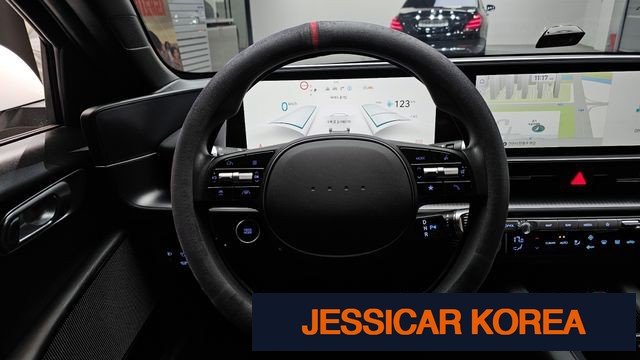 2025 Hyundai Ioniq 6 - Thumbnail 5