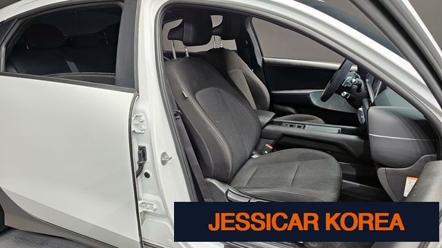 2025 Hyundai Ioniq 6 - Thumbnail 20