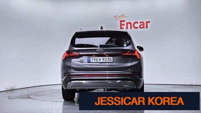 2023 Hyundai The New Santa Fe - Thumbnail 18
