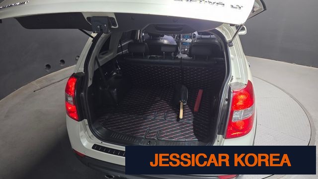2012 Chevrolet Captiva - Thumbnail 3