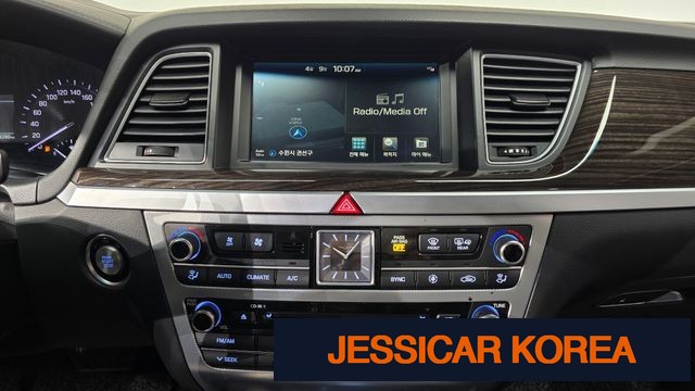2018 Genesis G80 - Thumbnail 2