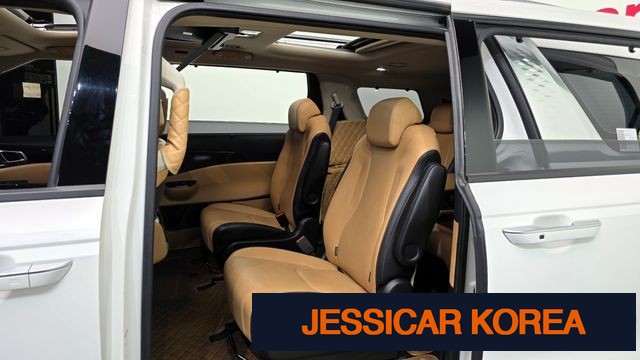 2021 Kia Carnival 4th Gen - Thumbnail 5