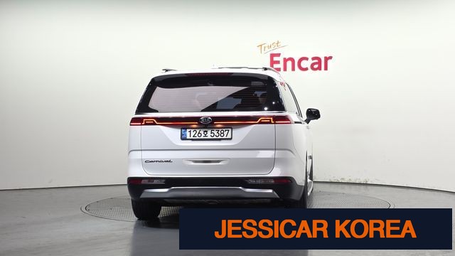 2021 Kia Carnival 4th Gen - Thumbnail 12