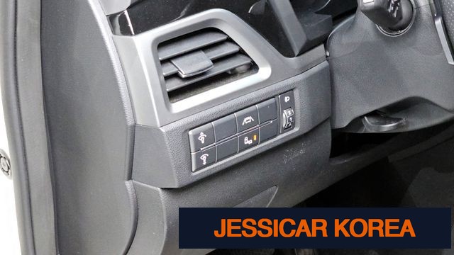 2021 KG Mobility Beautiful Korando - Thumbnail 18