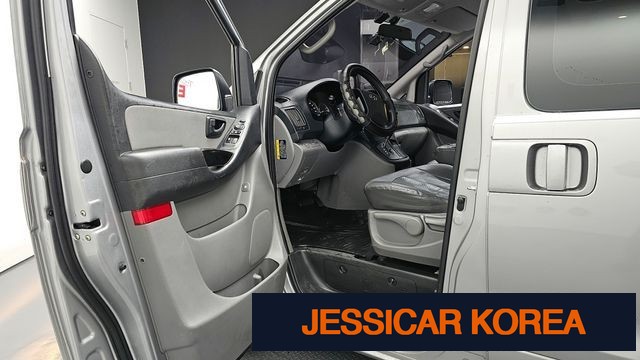 2019 Hyundai The New Grand Starex - Thumbnail 2
