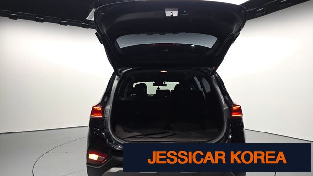 2020 Hyundai Santa Fe TM - Thumbnail 2