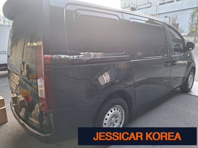 2022 Hyundai Staria - Thumbnail 6