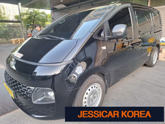 2022 Hyundai Staria - Thumbnail 10