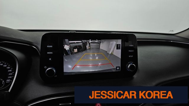 2021 Hyundai The New Santa Fe - Thumbnail 8