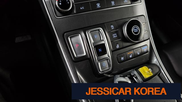 2021 Hyundai The New Santa Fe - Thumbnail 15