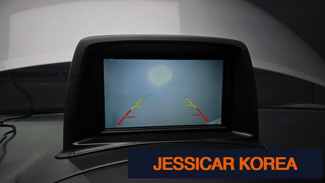 2021 Hyundai The New Grand Starex - Thumbnail 18