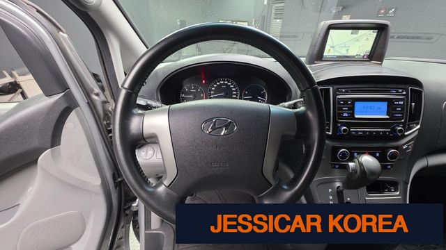 2021 Hyundai The New Grand Starex - Thumbnail 19