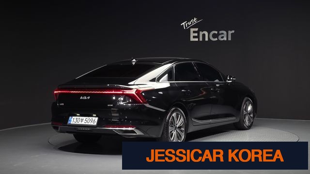 2023 Kia K8 Hybrid - Thumbnail 7
