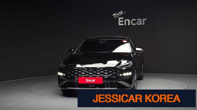 2023 Kia K8 Hybrid - Thumbnail 17