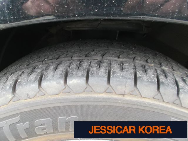 2019 Hyundai The New Grand Starex - Thumbnail 3
