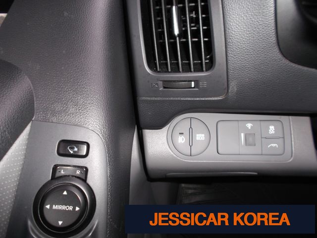 2019 Hyundai The New Grand Starex - Thumbnail 11