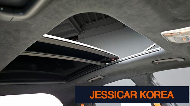 2025 Genesis GV70 - Thumbnail 13