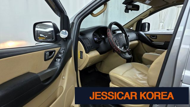 2019 Hyundai The New Grand Starex - Thumbnail 2