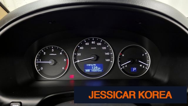 2019 Hyundai The New Grand Starex - Thumbnail 4