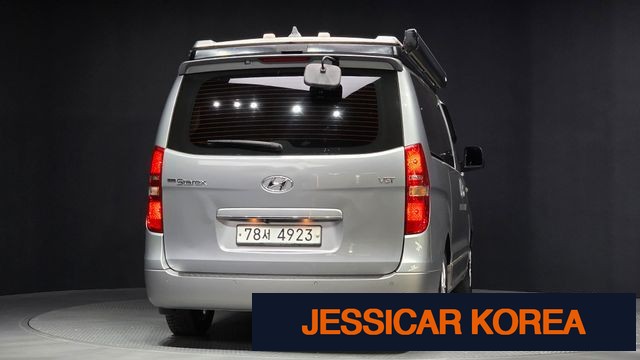 2019 Hyundai The New Grand Starex - Thumbnail 5