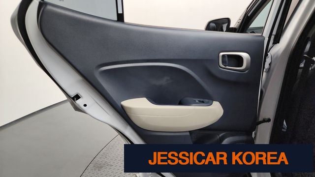 2020 Hyundai Venue - Thumbnail 5
