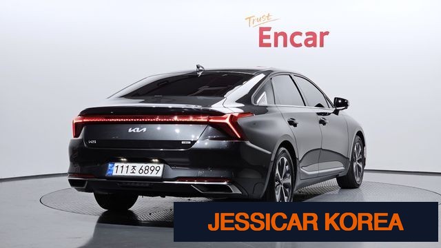 2023 Kia K8 Hybrid - Thumbnail 5