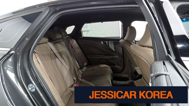 2023 Kia K8 Hybrid - Thumbnail 8