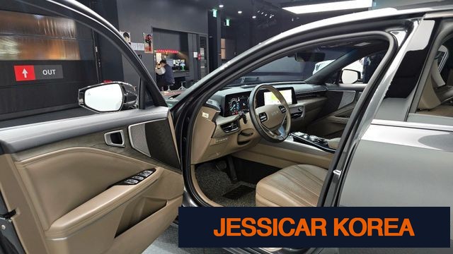 2023 Kia K8 Hybrid - Thumbnail 9