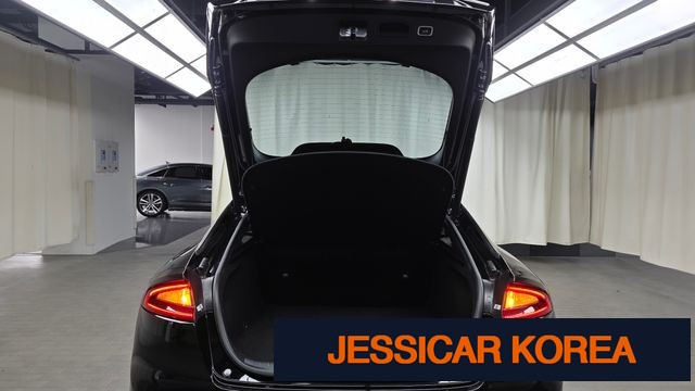 2018 Kia Stinger - Thumbnail 7