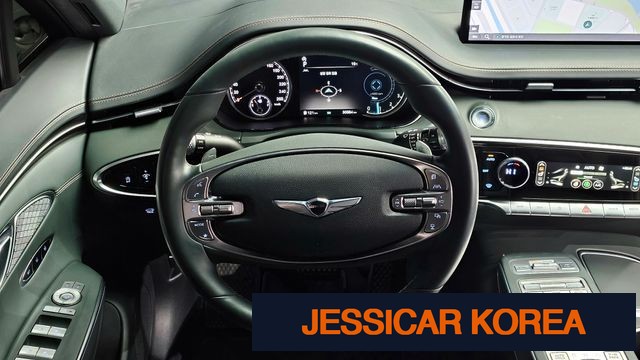 2021 Genesis GV70 - Thumbnail 11