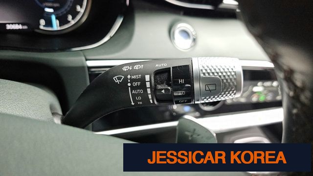 2021 Genesis GV70 - Thumbnail 14