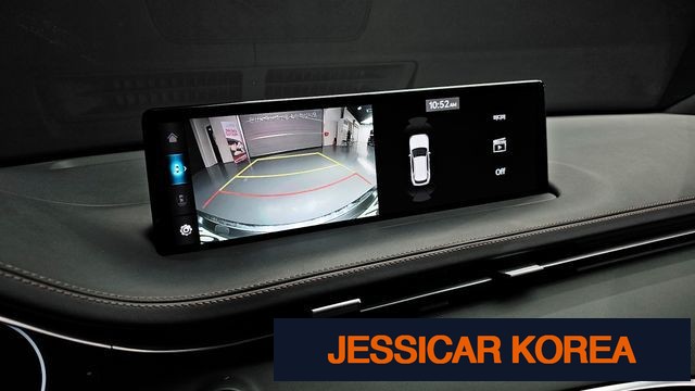 2021 Genesis GV70 - Thumbnail 16