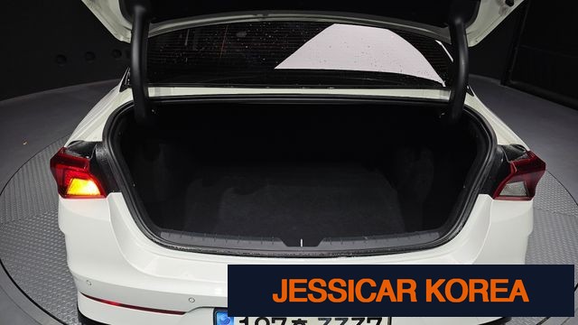 2023 Kia K5 3rd Gen - Thumbnail 10
