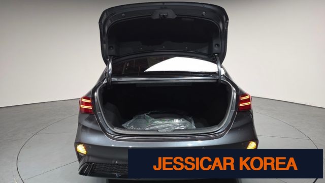 2024 Kia The New K3 2nd Generation - Thumbnail 8