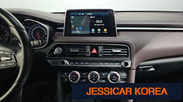 2019 Genesis G70 - Thumbnail 3