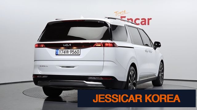 2023 Kia Carnival 4th Gen - Thumbnail 18