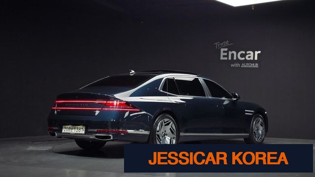 2022 Genesis G90 (RS4) - Thumbnail 2
