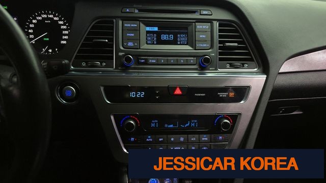2017 Hyundai LF Sonata - Thumbnail 2